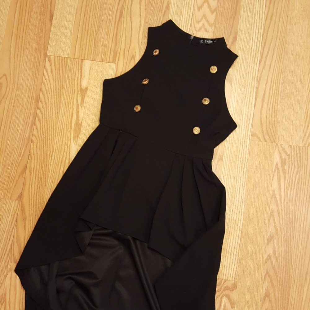 High low tank top with long train.